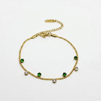 Delicate Gold Chain Bracelet with Alternating Green and White Crystals