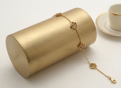 Camellia Bloom Bracelet - Gold