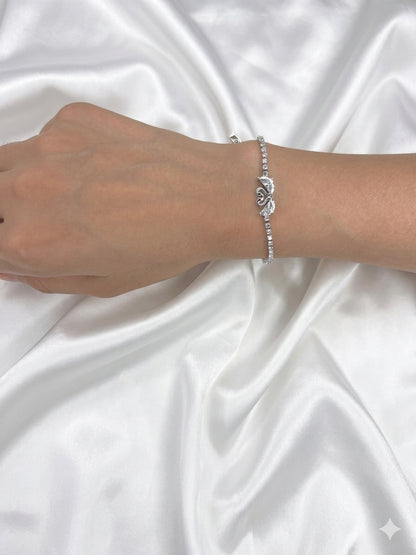 Eternal Grace Swan Tennis Bracelet - Silver