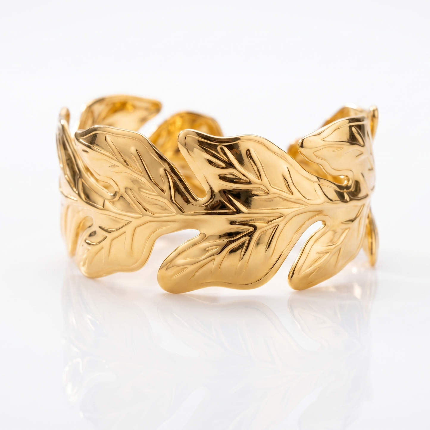 The Aurelia Gilded Laurel hand Cuff - Gold